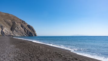 Una spiaggia nelle vicinanze