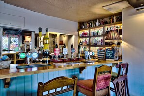 酒吧(店内)
