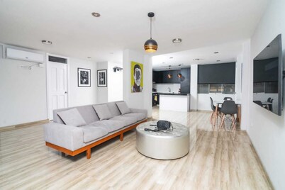 Beautiful and Modern Apartment