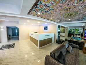 Reception - Bir Hotel (Antalya)