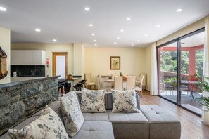 3 bedrooms