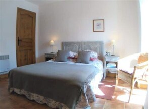 2 chambres, fer et planche à repasser, Wi-Fi