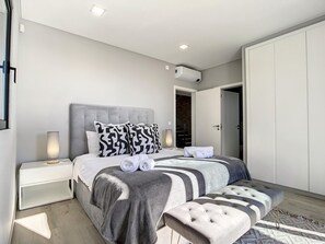 Villa | 4 bedrooms, iron/ironing board, WiFi - Villa de la Ponte by Atlantic Holiday (Calheta)