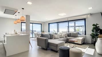 Villa | 4 bedrooms, iron/ironing board, WiFi