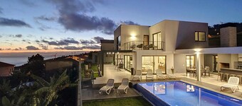 Villa de la Ponte by Atlantic Holiday