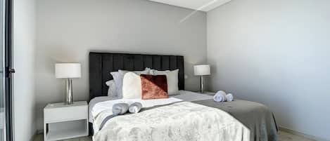 Huvila | 4 makuuhuonetta, silitysrauta/-lauta, Wi-Fi