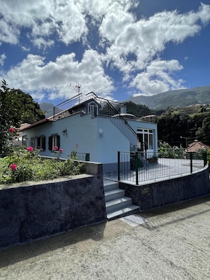3 habitaciones y wifi 