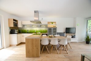House | 3 bilik tidur 