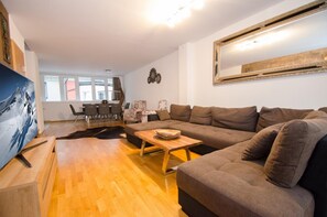 House | 3 bedrooms - Penthouse Seven Private Roof Terrace Lake View (Zell am See)