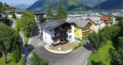 Finest Villa Zell am See - Penthouse Sauna