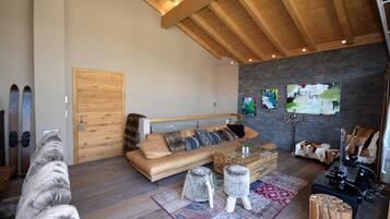 Apartment | 3 bedrooms, WiFi