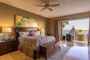 6 habitaciones, escritorio y tabla de planchar con plancha 