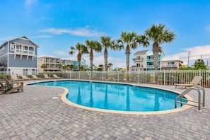 House, 3 Bedrooms | Pool