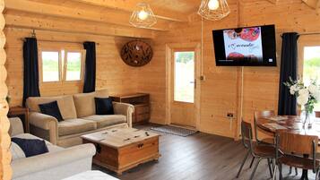 Cabin | Living room