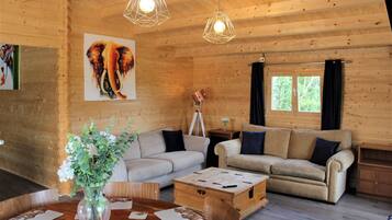 Cabin | Living room