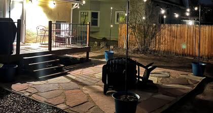 Cheerful 3-bedroom minutes from downtown and OCC