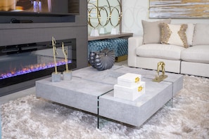 Smart TV, table football - Last Minute Disney! Private Pool, Hot Tub, Game Room & Themed Bedrooms. Book Now! #32862 (Orlando)