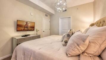 2 Schlafzimmer, Bügeleisen/Bügelbrett, WLAN, Bettwäsche