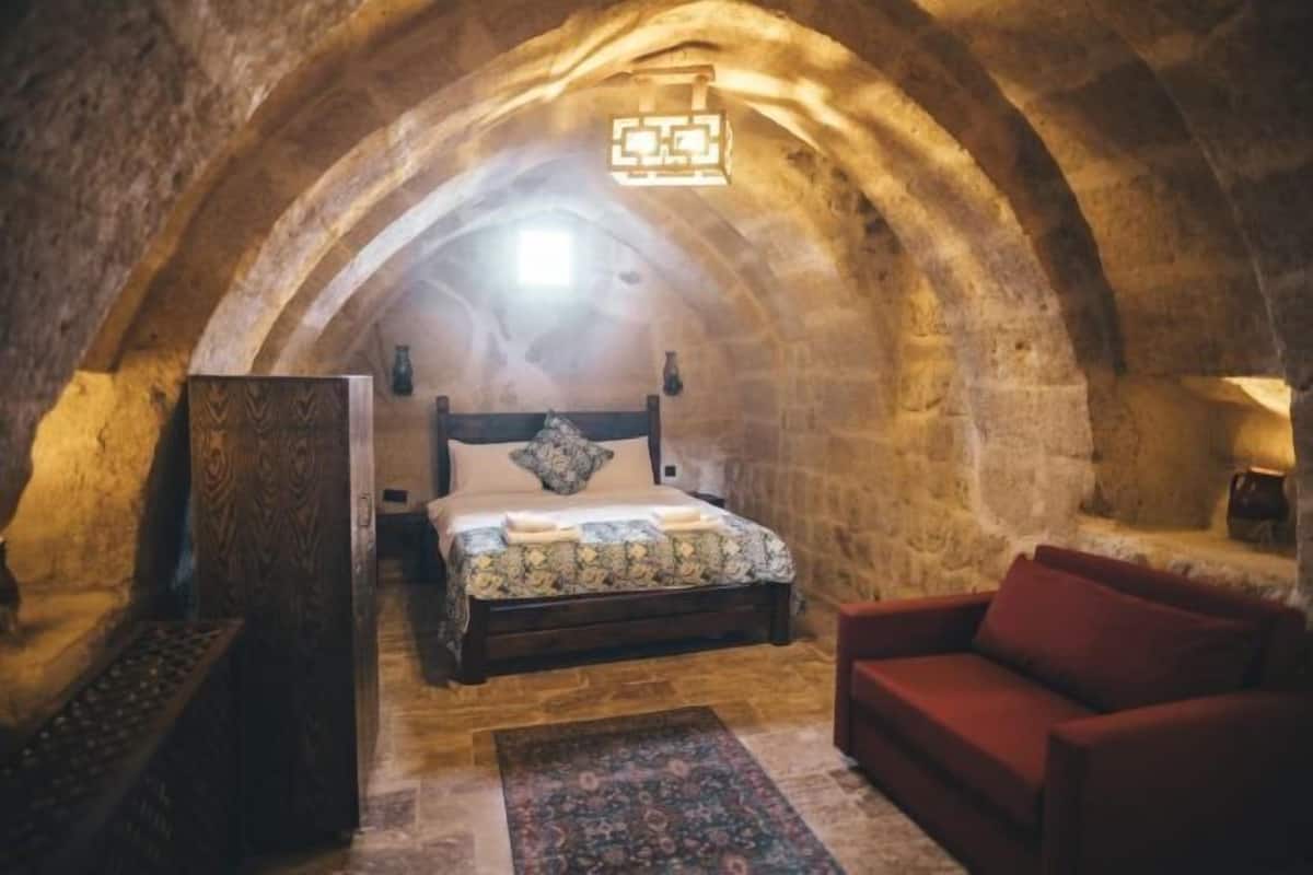 Premium bedding, Select Comfort beds, individually decorated