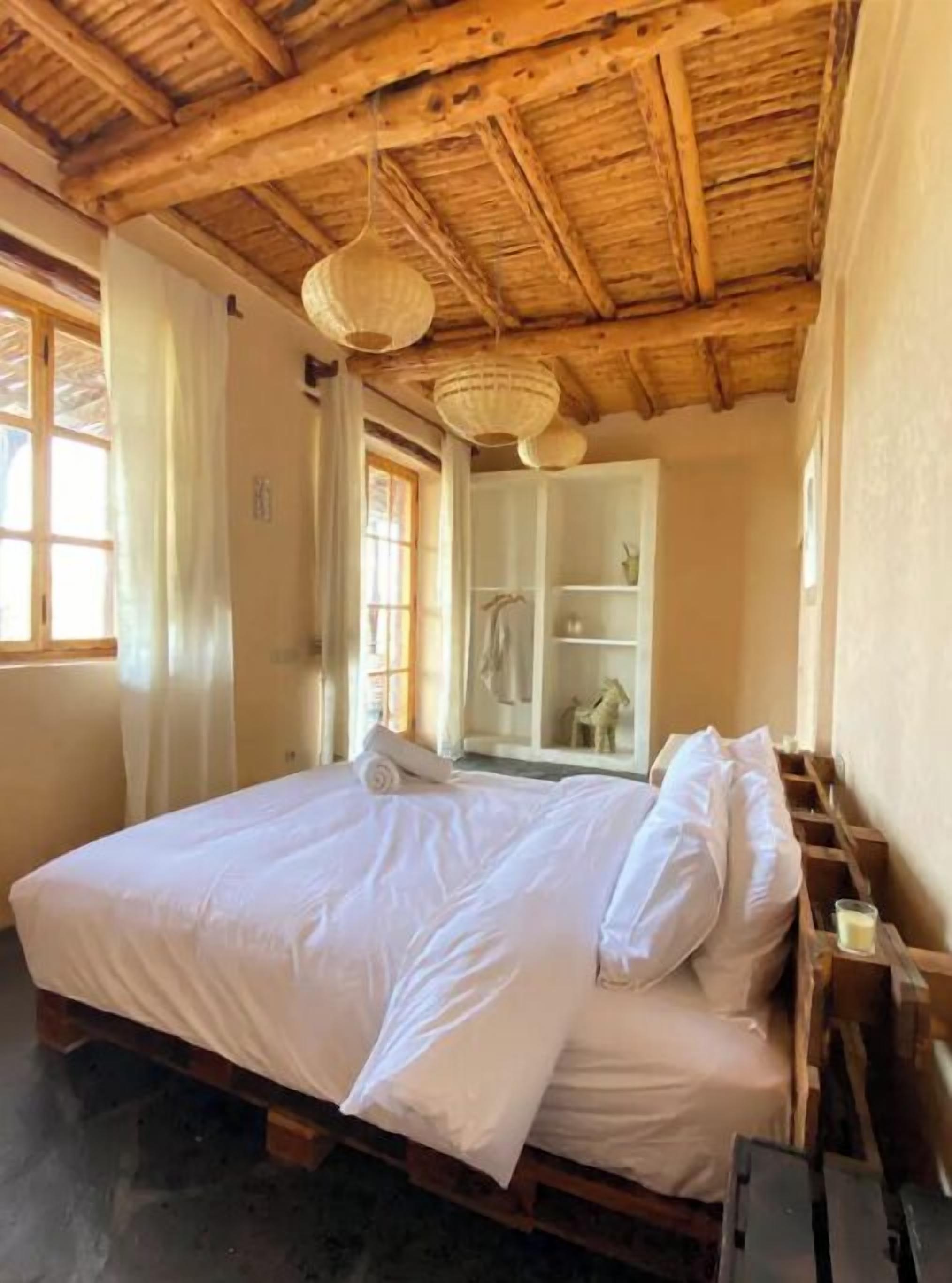 3 Schlafzimmer, Schreibtisch, Bügeleisen/Bügelbrett, kostenloses WLAN