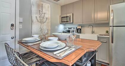 Perfect Getaway! Cozy, Modern condo & Convenient to Everything you will need.