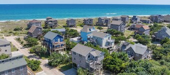 Oceanview Dog Friendly Home with Grills, Screened Porch, and Nearby Beach Access