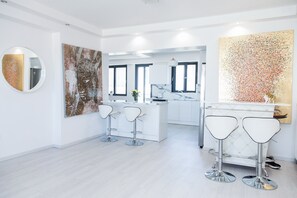 Interior detail - Luxury Apt in the center of Glyfada (Glyfada)