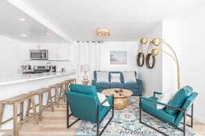 TV, fireplace - New Listing! | Recently Remodeled Lower Unit | Steps to Sand! | Stylish Interior (Newport Beach)