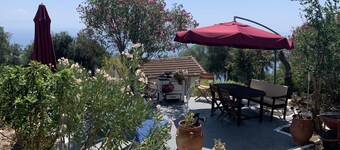 Old rustic stone house - completely renovated in 2021/22
