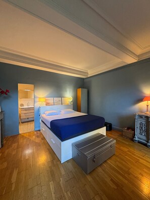 3 間睡房、熨斗/熨衫板、免費 Wi-Fi、床單