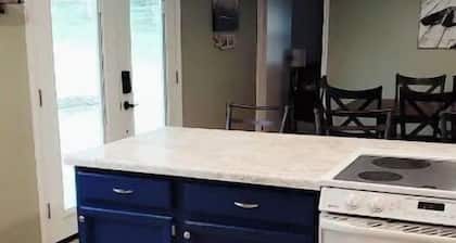 Completely renovated lakehouse with all the extras