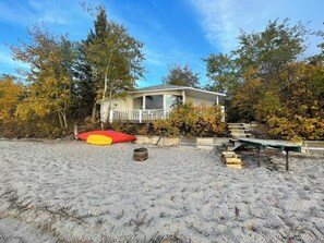 Terrace/patio - Moose lake Family Cabin (Bonnyville)