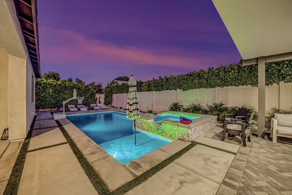 A heated pool - Breezin': Pool, Spa, Fire Pit, Foosball and more! (Indio)