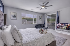 4 bedrooms, iron/ironing board, WiFi, bed sheets - Breezin': Pool, Spa, Fire Pit, Foosball and more! (Indio)