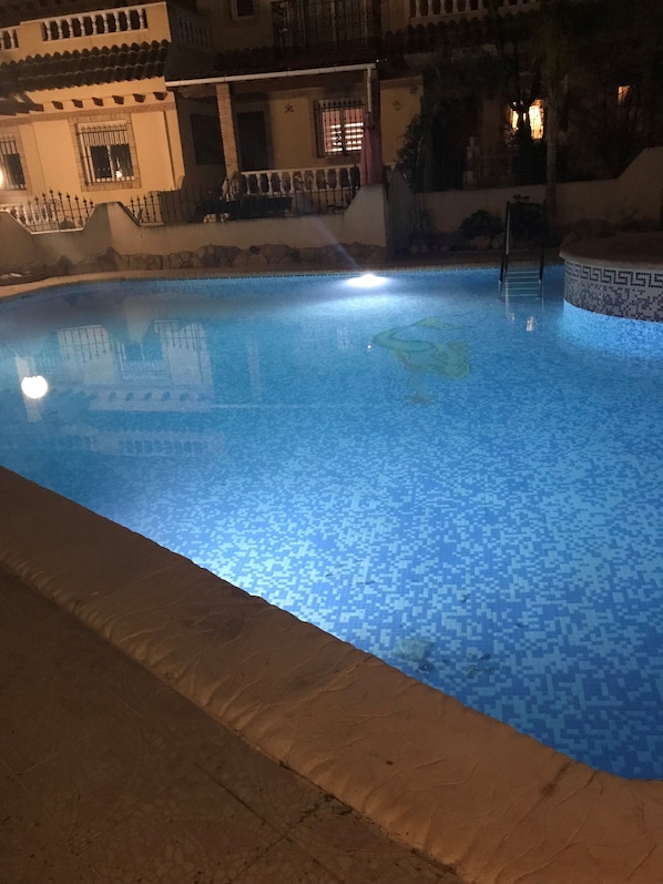 Piscina externa
