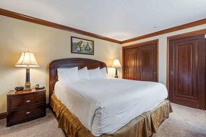 2 bedrooms, iron/ironing board, travel crib, WiFi - The Charter at Beaver Creek L333 (Beaver Creek)