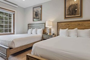 2 quartos, berço de viagem, Wi-Fi, roupa de cama