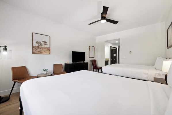 Iron/ironing board, travel cot, WiFi, bed sheets - The Charter at Beaver Creek G125 (Beaver Creek)