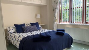 Leilighet, 2 queensize-senger | 2 soverom, strykejern/-brett, wi-fi (inkludert) og sengetøy