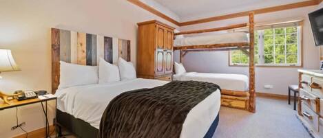 Iron/ironing board, travel crib, WiFi, bed sheets