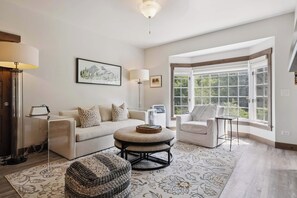 TV, fireplace - The Charter at Beaver Creek D350 (Beaver Creek)