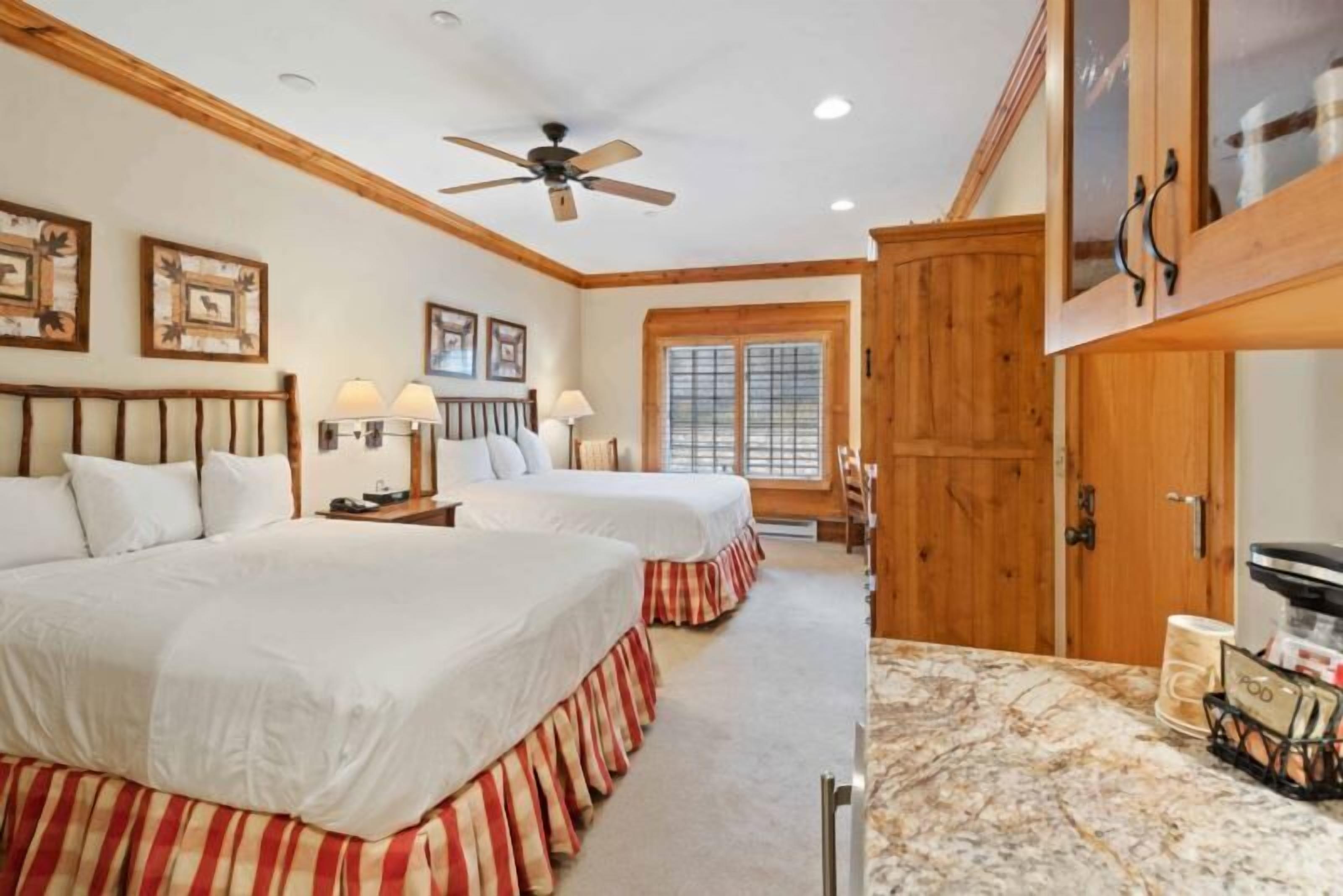 アイロン / アイロン台、旅行用ベビーベッド、WiFi、ベッドシーツ