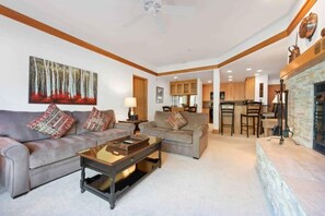 TV, fireplace - The Charter at Beaver Creek D210 (Beaver Creek)