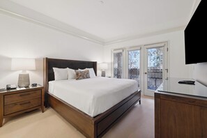 2 bedrooms, iron/ironing board, travel crib, WiFi