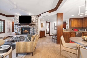 TV, fireplace - The Charter at Beaver Creek C160 (Beaver Creek)