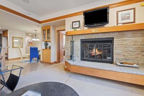 Interior - The Charter at Beaver Creek C040 (Beaver Creek)