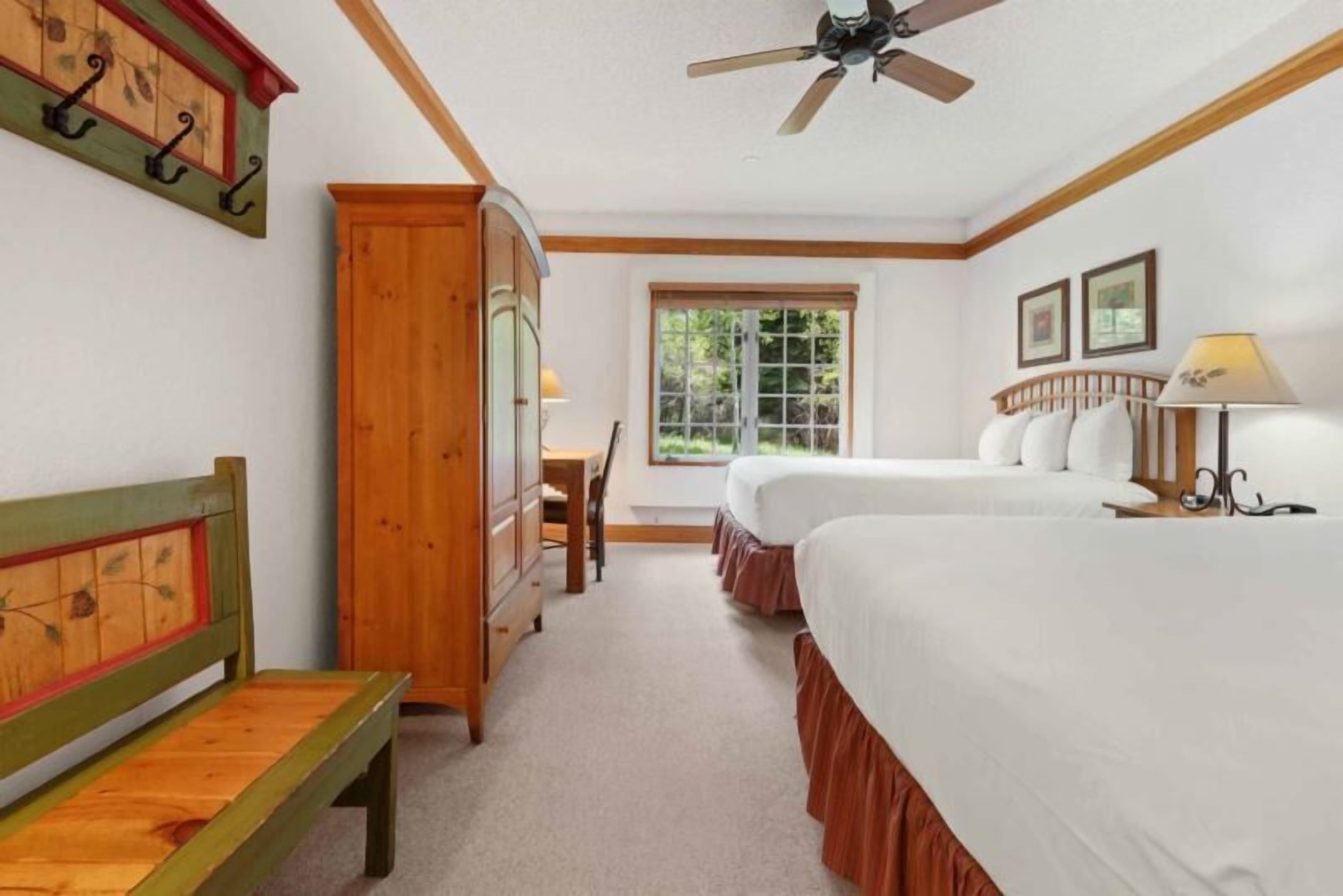 Strykejern/-brett, reiseseng for barn, wi-fi og sengetøy