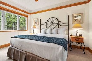 1 chambre, lit parapluie, Wi-Fi, draps fournis