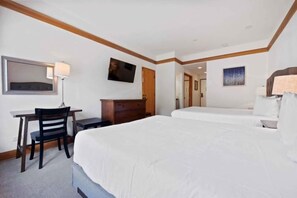Iron/ironing board, travel cot, WiFi, bed sheets