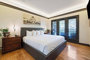 2 bedrooms, iron/ironing board, travel cot, WiFi - The Charter at Beaver Creek B110 (Beaver Creek)